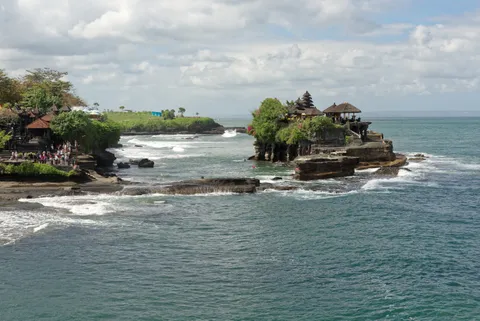 วัดบาหลี 2026 — Uluwatu Tanah Lot Tirta Empul 10 วัดต้องไป